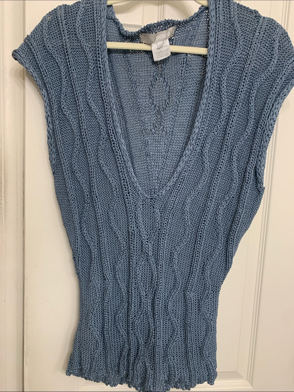 POL Sleeveless V-Neck Cable Knit Sweater in Steel Blue Blue